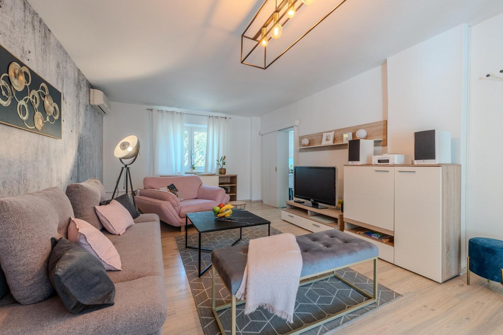 Villa B&D Zadar For The Complete Pleasure Of Vacation !Heated! Private Pool! Green Oasis In The Center Of Zadar, 100M From The Sea Zewnętrze zdjęcie