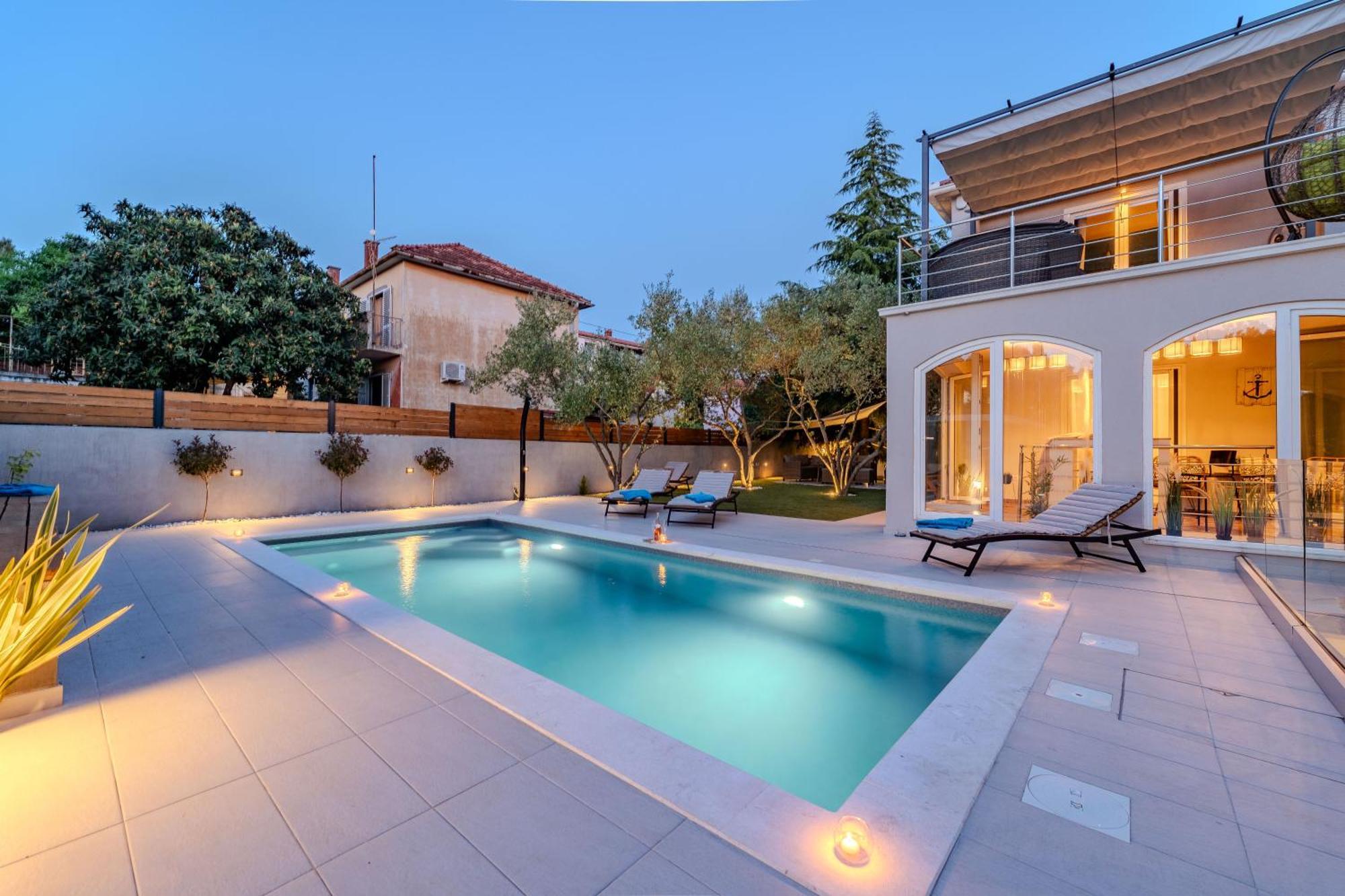 Villa B&D Zadar For The Complete Pleasure Of Vacation !Heated! Private Pool! Green Oasis In The Center Of Zadar, 100M From The Sea Zewnętrze zdjęcie