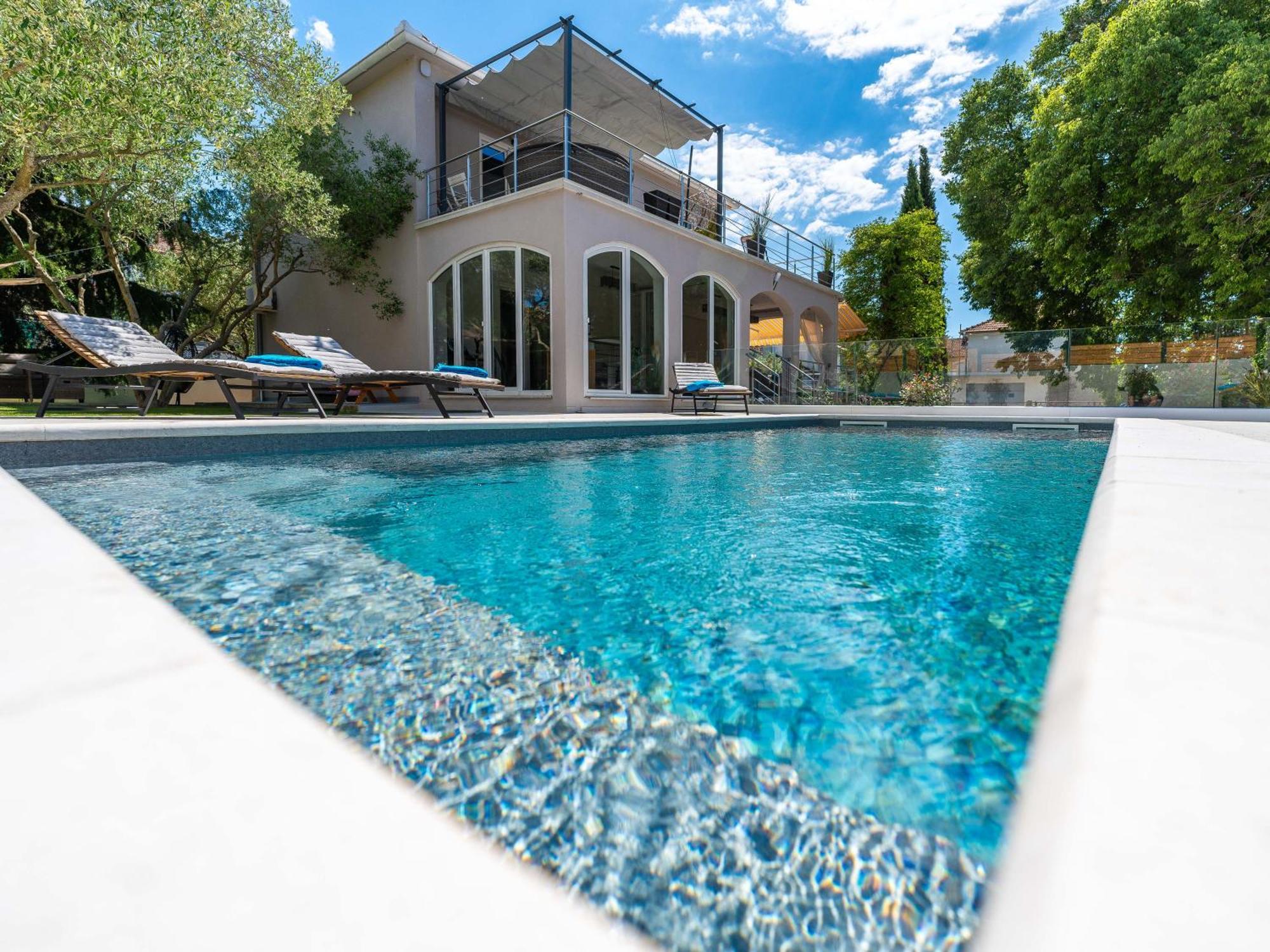 Villa B&D Zadar For The Complete Pleasure Of Vacation !Heated! Private Pool! Green Oasis In The Center Of Zadar, 100M From The Sea Zewnętrze zdjęcie